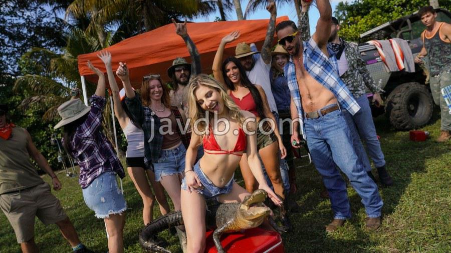 RKPRIME-250313 Partying In The Bush